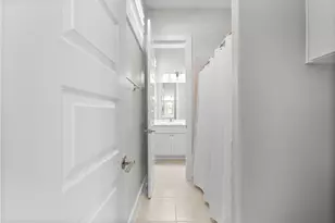 5715 Balcones Ridge Ln, Houston, TX 77059 - Photo 39