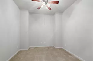 13730 View Meadow Ln, Houston, TX 77034 - Photo 11