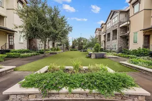 2642 Fountain Key Blvd, Houston, TX 77008 - Photo 5