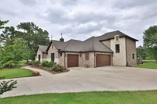 6918 Comanche Bend, Montgomery, TX 77316 - Photo 9