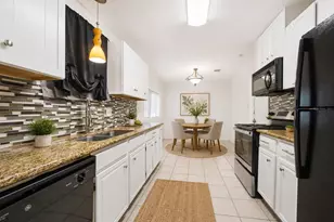 4731 Brookston St, Houston, TX 77045 - Photo 7