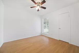 4731 Brookston St, Houston, TX 77045 - Photo 9