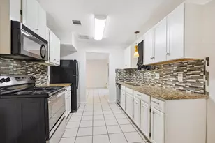 4731 Brookston St, Houston, TX 77045 - Photo 5