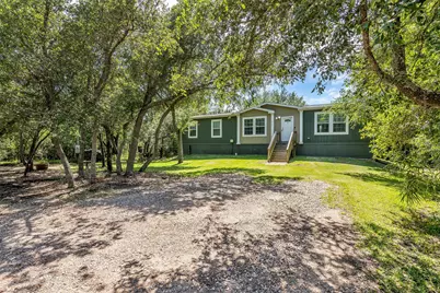 734 13th Street, Dickinson, TX 77539 - Photo 1