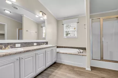 734 13th Street, Dickinson, TX 77539 - Photo 17