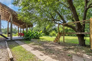 734 13th St, Dickinson, TX 77539 - Photo 23
