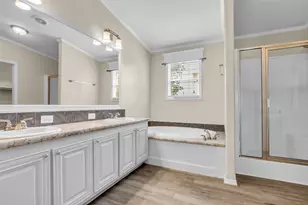 734 13th St, Dickinson, TX 77539 - Photo 17
