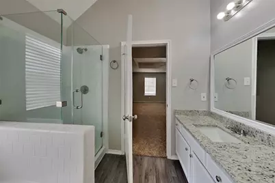 1247 Kings Creek Trail, Missouri City, TX 77459 - Photo 9