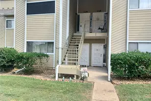 128 April Point Dr S, Conroe, TX 77356 - Photo 1