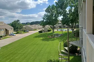 128 April Point Dr S, Conroe, TX 77356 - Photo 25
