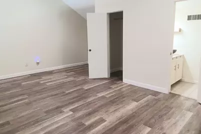 128 April Point Drive S, Conroe, TX 77356 - Photo 21