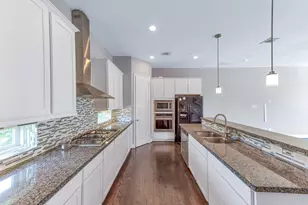 2416 Emancipation Ave, Houston, TX 77004 - Photo 15
