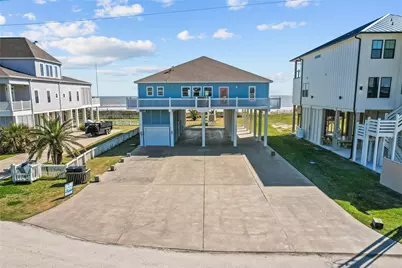 3026 Copacabana Drive, Crystal Beach, TX 77650 - Photo 9