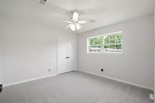 201 Prince of Wales St, Conroe, TX 77304 - Photo 7