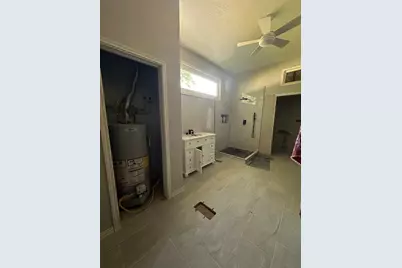 1045 8th Street, Hempstead, TX 77445 - Photo 15