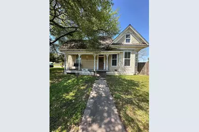 1045 8th Street, Hempstead, TX 77445 - Photo 1