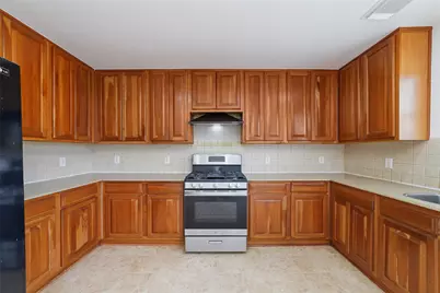 15242 Lynford Crest Drive, Houston, TX 77083 - Photo 9