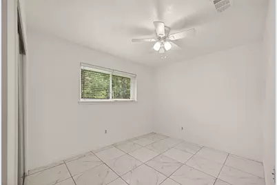 11006 Concho Street, Houston, TX 77072 - Photo 17