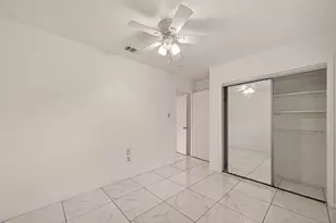 11006 Concho St, Houston, TX 77072 - Photo 19