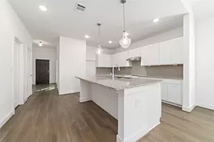 919 Golden Willow Ln, Conroe, TX 77304 - Photo 5