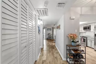 5005 Georgi Ln, Houston, TX 77092 - Photo 3