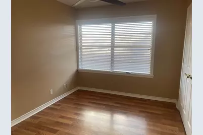 7868 Broadview Drive, Houston, TX 77061 - Photo 15