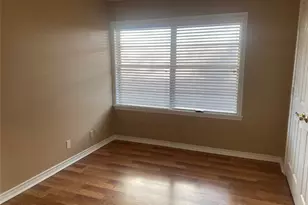 7868 Broadview Dr, Houston, TX 77061 - Photo 15