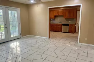 7868 Broadview Dr, Houston, TX 77061 - Photo 9