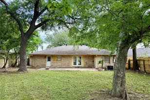 7868 Broadview Dr, Houston, TX 77061 - Photo 19