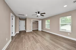 2430 Dolly Wright St, Houston, TX 77088 - Photo 25