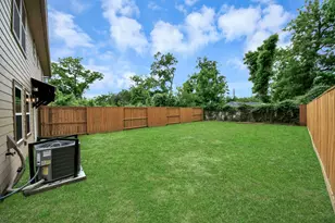 2430 Dolly Wright St, Houston, TX 77088 - Photo 39