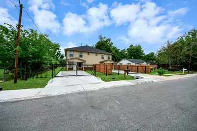 2430 Dolly Wright Street #A, Houston, TX 77088 - Photo 45