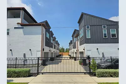 611 N Emile Street, Houston, TX 77020 - Photo 25