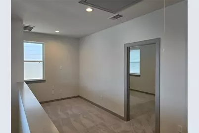 611 N Emile Street, Houston, TX 77020 - Photo 17