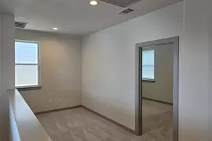 611 N Emile St, Houston, TX 77020 - Photo 17