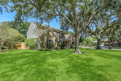 9002 Havencrest Drive, Houston, TX 77083 - Photo 37