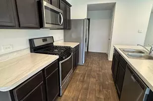 22446 N Gilded Peak Ln, Spring, TX 77373 - Photo 5