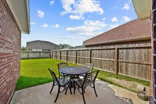11406 Summit Bay Dr, Pearland, TX 77584 - Photo 19