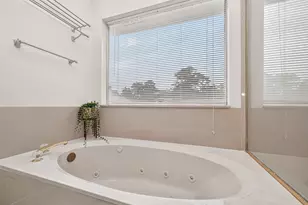 12322 Wealdstone Dr, Tomball, TX 77377 - Photo 23