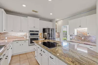 230 Walnut Cove Lane, Pearland, TX 77584 - Photo 9