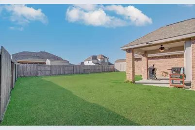 9519 White Landing, Mont Belvieu, TX 77523 - Photo 35