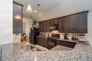 9519 White Lndg, Mont Belvieu, TX 77523 - Photo 11