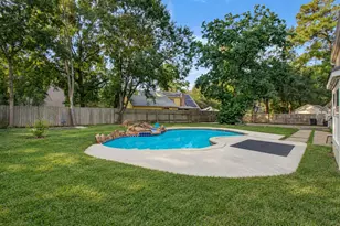 536 Robert E Lee Dr, Conroe, TX 77302 - Photo 25