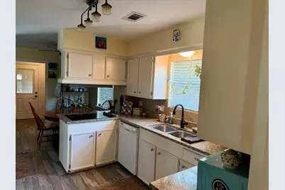1706 San Sebastian Lane, Nassau Bay, TX 77058 - Photo 9