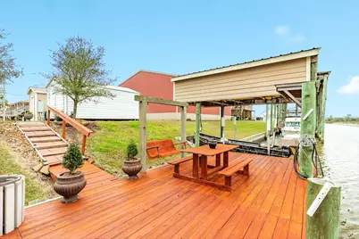 220 Kings Drive, Freeport, TX 77541 - Photo 15
