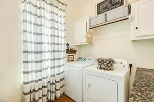 220 Kings Dr, Freeport, TX 77541 - Photo 27