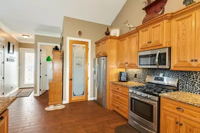 220 Kings Drive, Freeport, TX 77541 - Photo 25