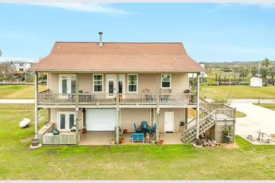 220 Kings Drive, Freeport, TX 77541 - Photo 3