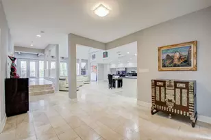 2 Woodstone St, Houston, TX 77024 - Photo 7