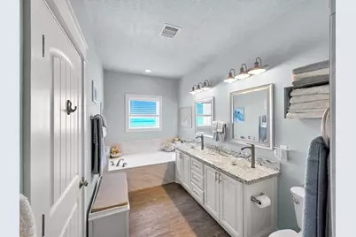 1530 Highway 87, Gilchrist, TX 77617 - Photo 25